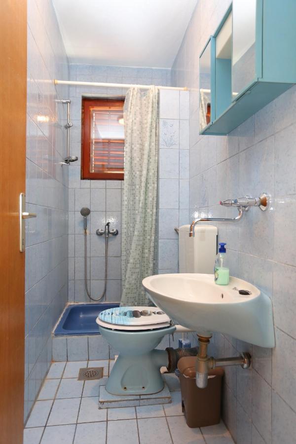 Apartments By The Sea Arbanija, Ciovo - 17332 Trogir Exterior foto